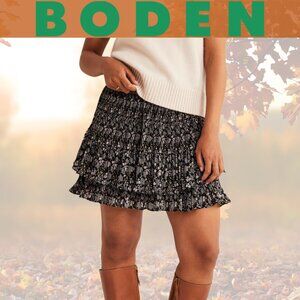 BODEN -  Plisse Tiered Mini Skirt - Size US 10